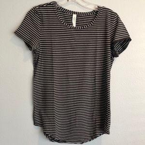 Lululemon black and white strip Love Crew Ter